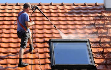 roof cleaning Swan Green